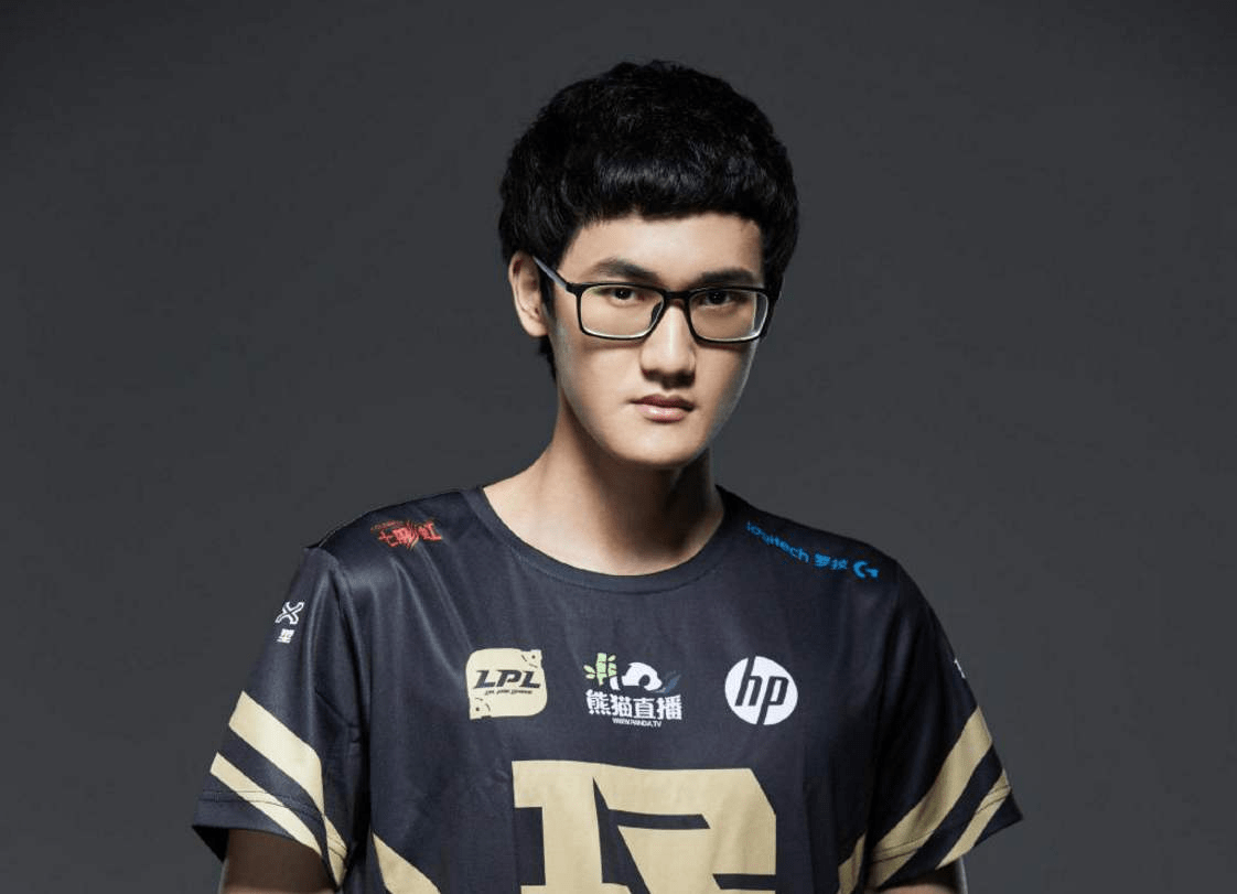 九游-Faker巅峰对决，Karsa与30激战快船分钟，势不可挡胜负难料！的简单介绍